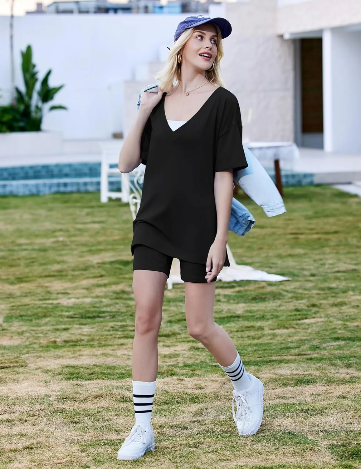 Ekouaer Womens 2 Piece Lounge Set 2025 Summer Outfits Oversized V Neck Tshirts Biker Short Comfy Airport Loungewear