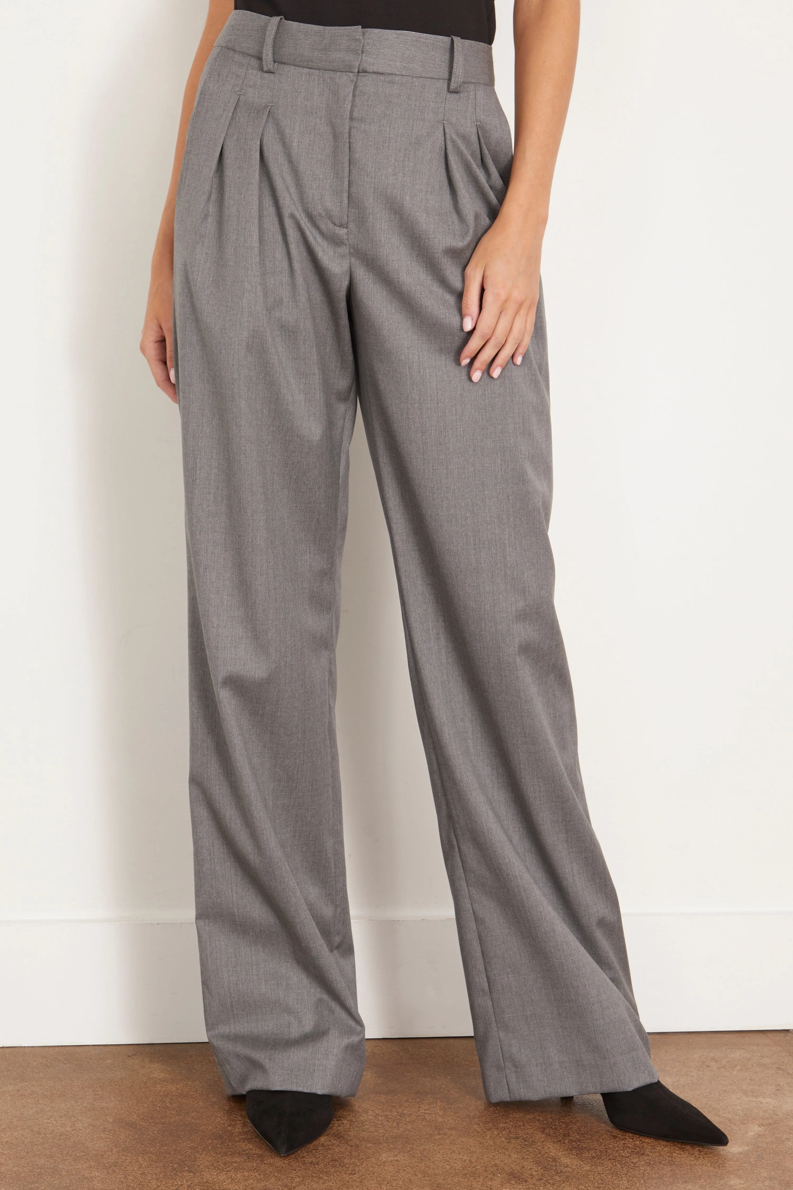 Sbiru Pant in Grey